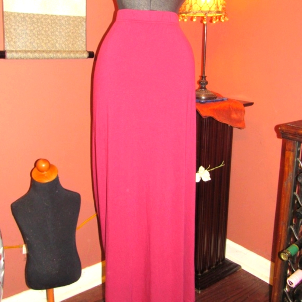 🌹 Classic 90's VS Vintage Moda Int'l Cranberry Red Maxi Skirt - XL